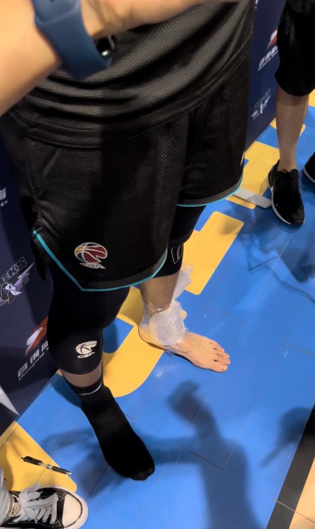 1660910694944032383.jpg a5200b89ly1h5c82myxiuj20wi1ildu2.jpg